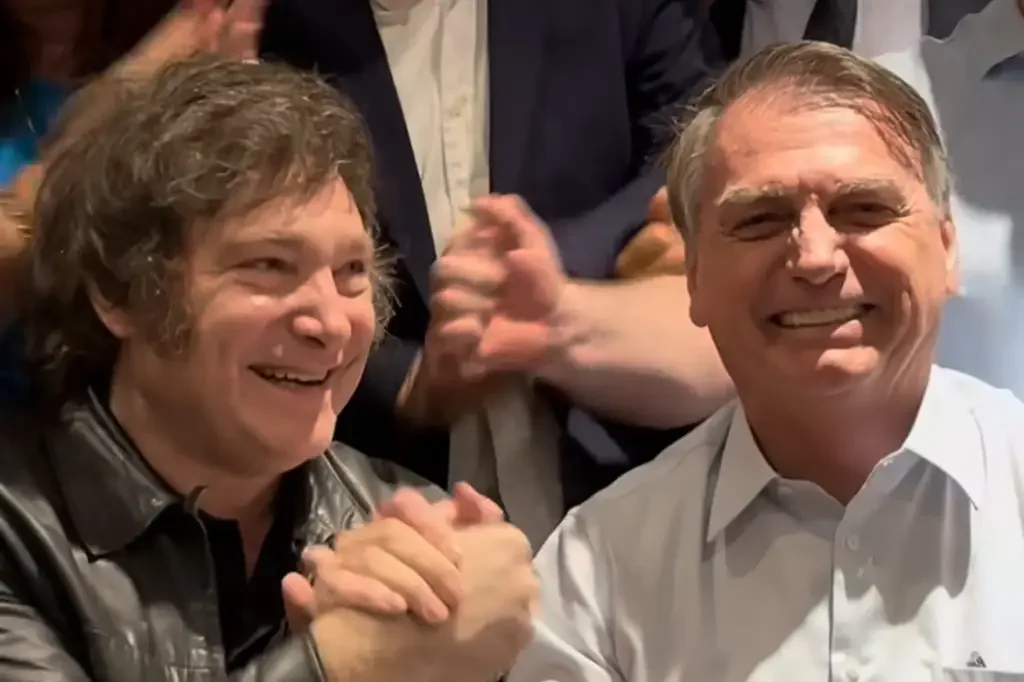 Defesa de Bolsonaro afirma que pedido de asilo foi considerado descartado antes de ser formalmente apresentado