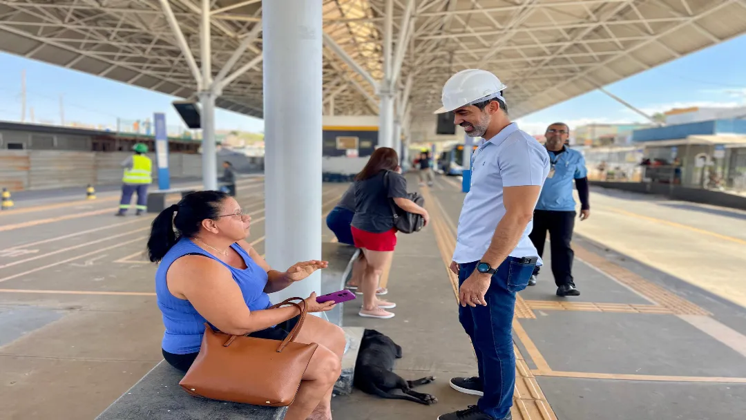 Pellozo acompanha obras de reforma do Terminal de Senador Canedo