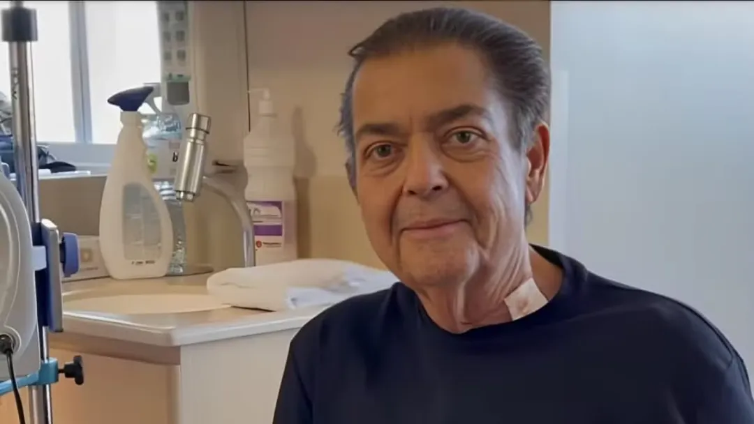 Faustão recebe alta após transplantes de fígado e rim