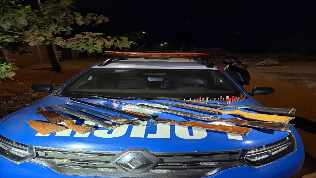 Polícia Militar fecha fábrica clandestina de armas em Aparecida de Goiânia