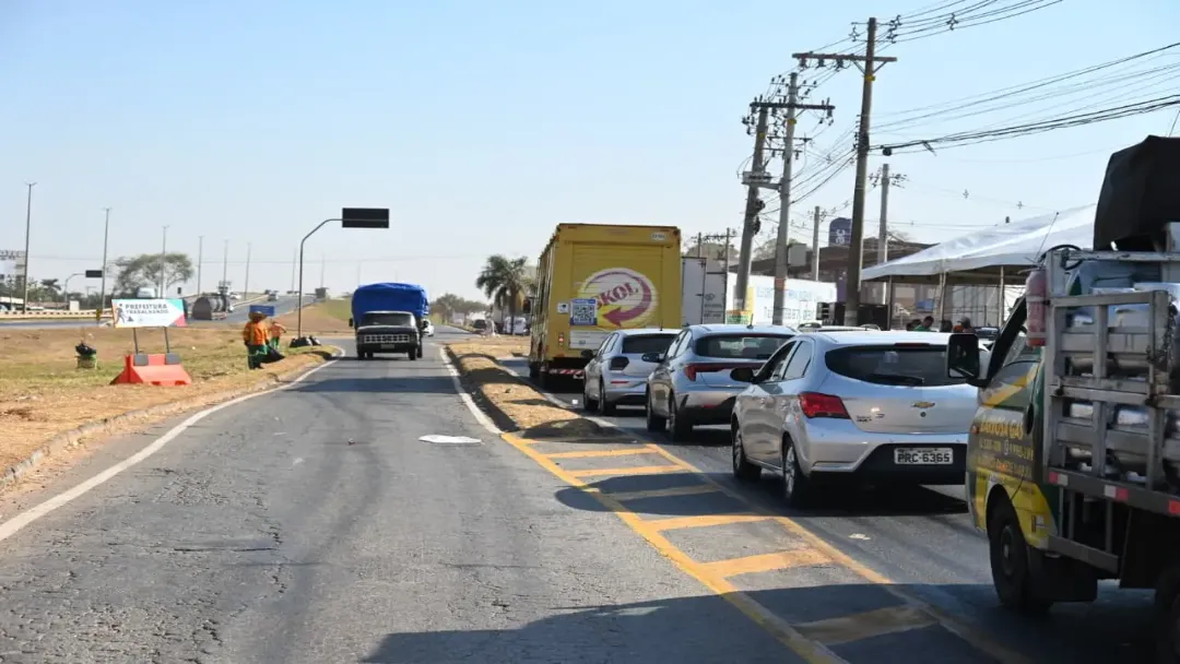 Prefeitura de Goiânia inicia requalificação asfáltica no acesso à Ceasa