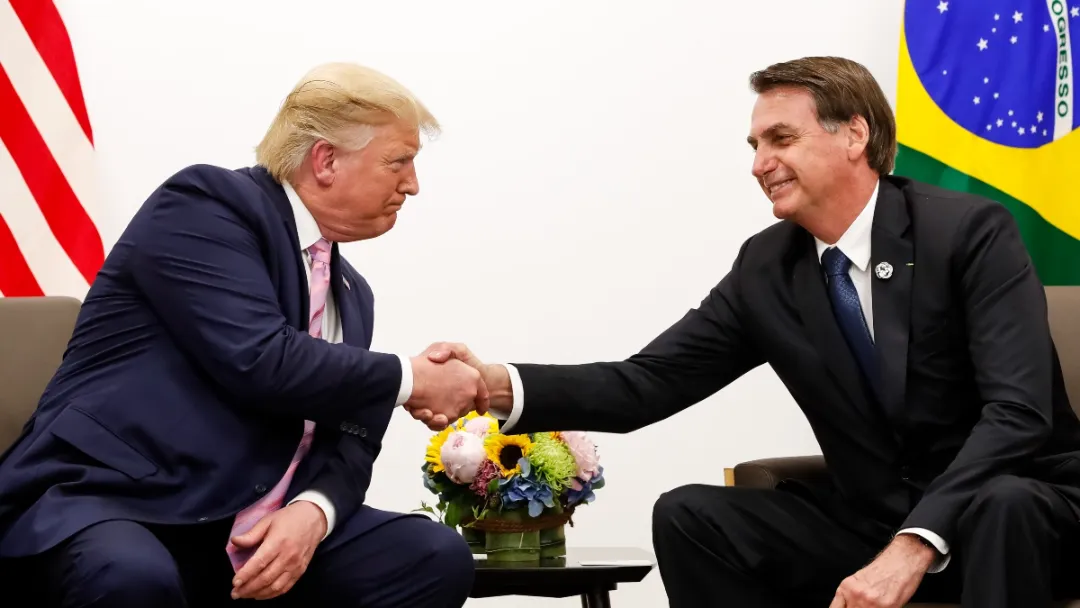 Trump critica condenação de Bolsonaro e manifesta “profunda insatisfação”