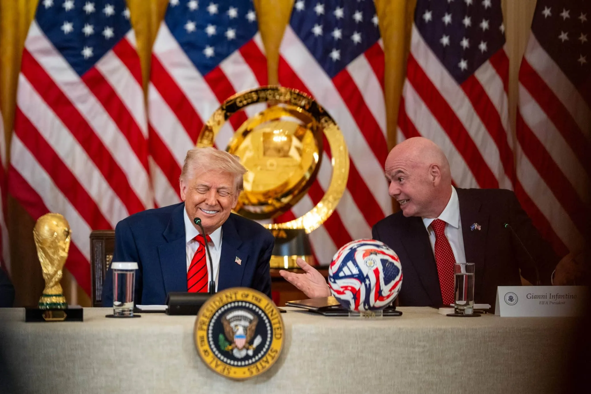 Trump coloca em dúvida jogos da Copa do Mundo de 2026 em cidades-sede dos EUA