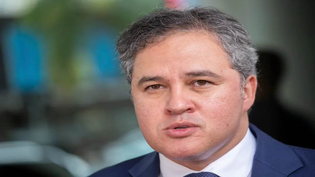 Senador classifica R$ 200 bilhões ligados ao PCC como “irrecuperáveis”