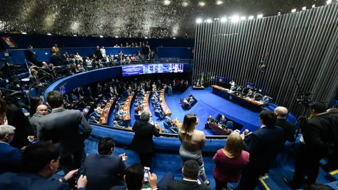 Senado aprova redução do prazo de inelegibilidade na Lei da Ficha Limpa