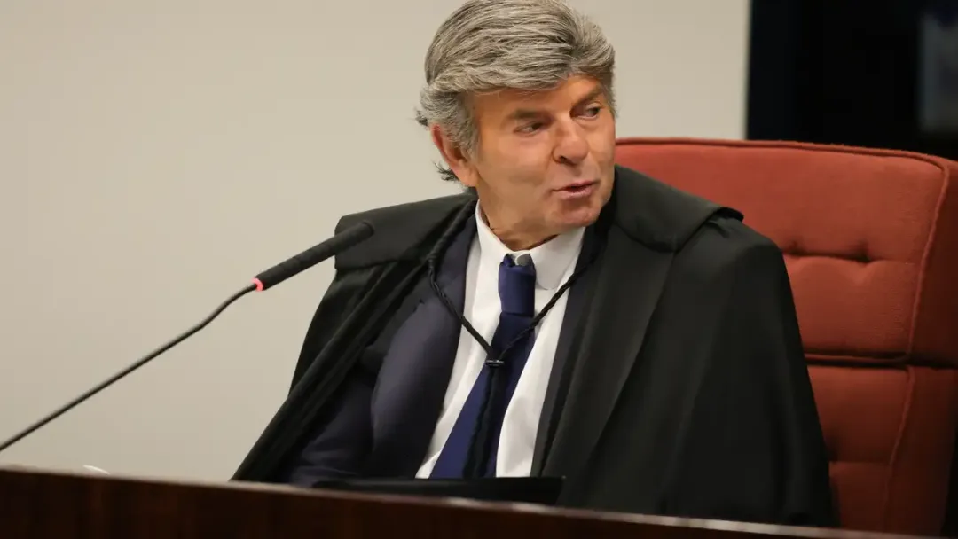 Fux vota para anular ação penal envolvendo Bolsonaro por cerceamento de defesa