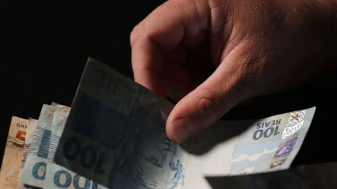 13º salário 2025: 1ª parcela deve ser paga até 30/11