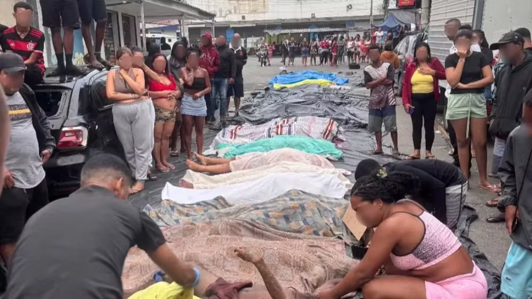 Megaoperação no RJ: total de mortos chega a 128 após corpos serem levados para praça