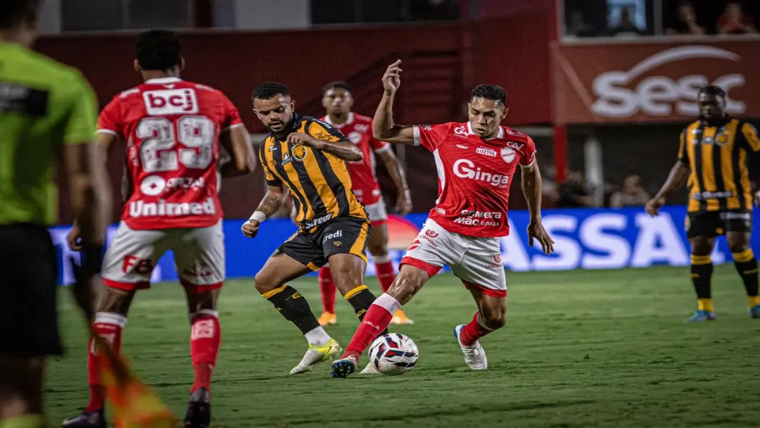 Vila Nova vence Amazonas e quebra jejum de 9 jogos