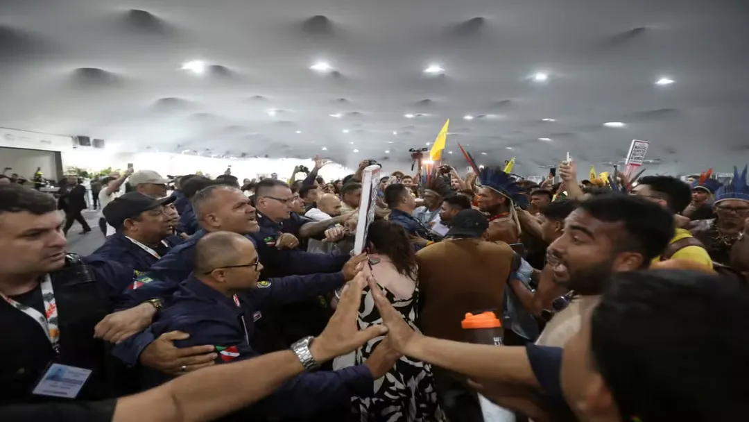 Protesto na COP30: Seguranças feridos e invasão na Blue Zone