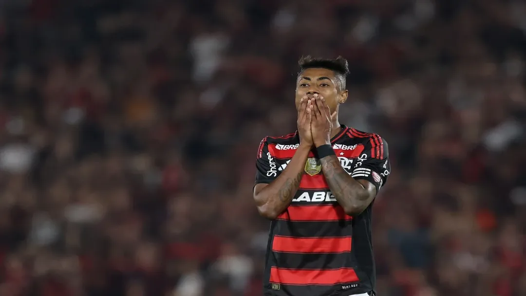 STJD libera Bruno Henrique de suspensão; multa é R$ 100 mil