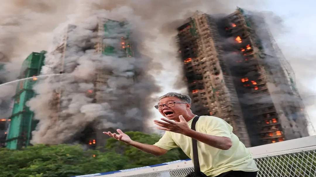 Incêndio em Hong Kong: 44 Mortos e Suspeita de Negligência