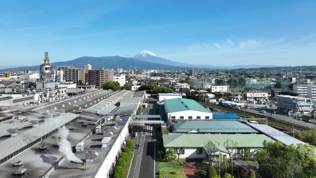 Japão: Ataque a faca em fábrica de Mishima deixa 14 feridos