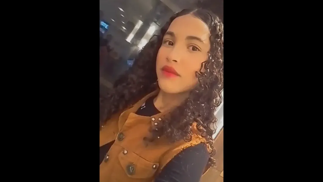 Adolescente Sara Jamilly acorda do coma após 2 dias no Hugol