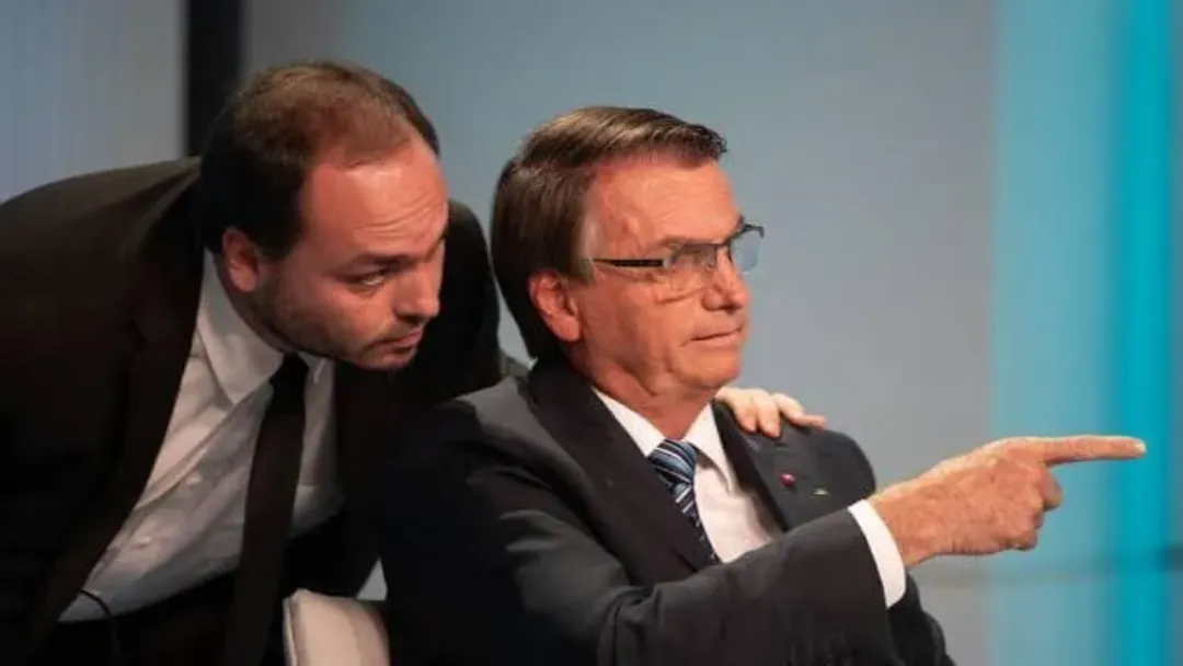 Moraes Nega Visita de Carlos Bolsonaro ao Pai na Prisão