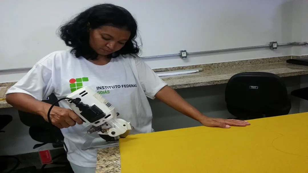 IFG Aparecida oferta curso gratuito de empreendedorismo em moda
