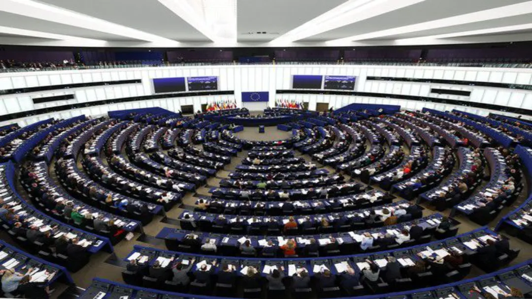 Parlamento Europeu suspende acordo comercial com os EUA