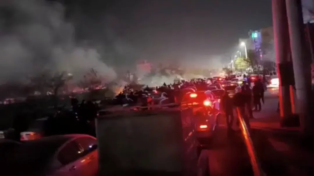 Irã: Relatório indica mais de 16.500 mortos em onda de protestos