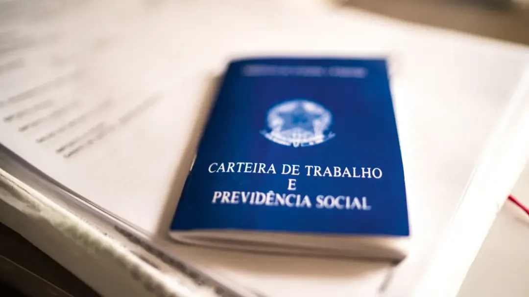 Novo salário mínimo de R$ 1.621 entra em vigor; veja o que muda