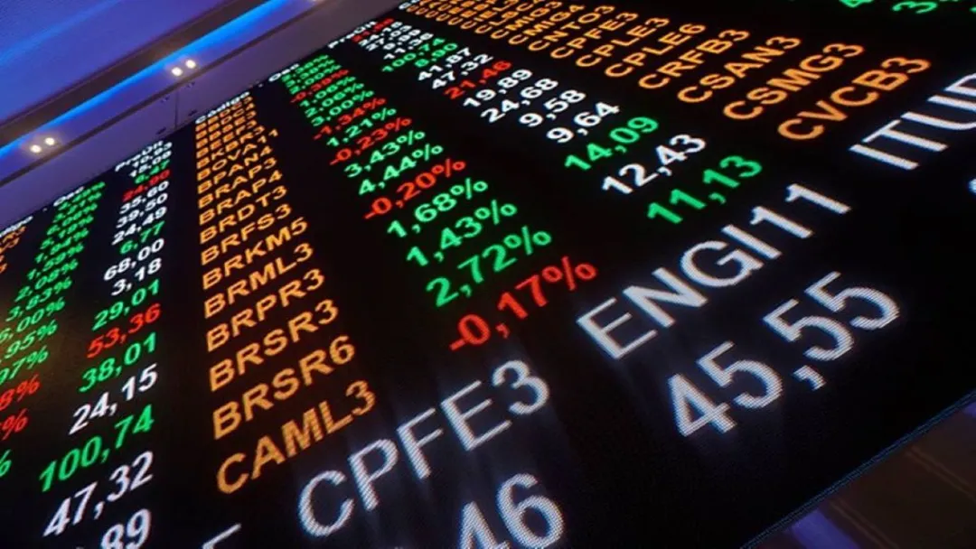Bolsa bate recorde de 184 mil pontos e dólar cai a R$ 5,18