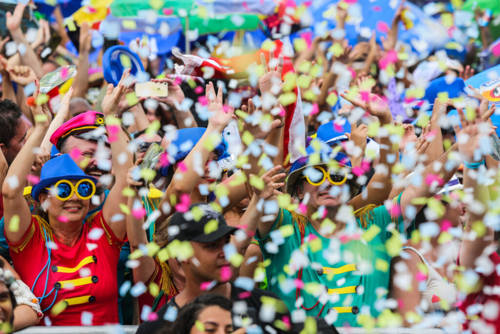 Carnaval Goiânia 2026: Veja a programação completa de blocos e festas.