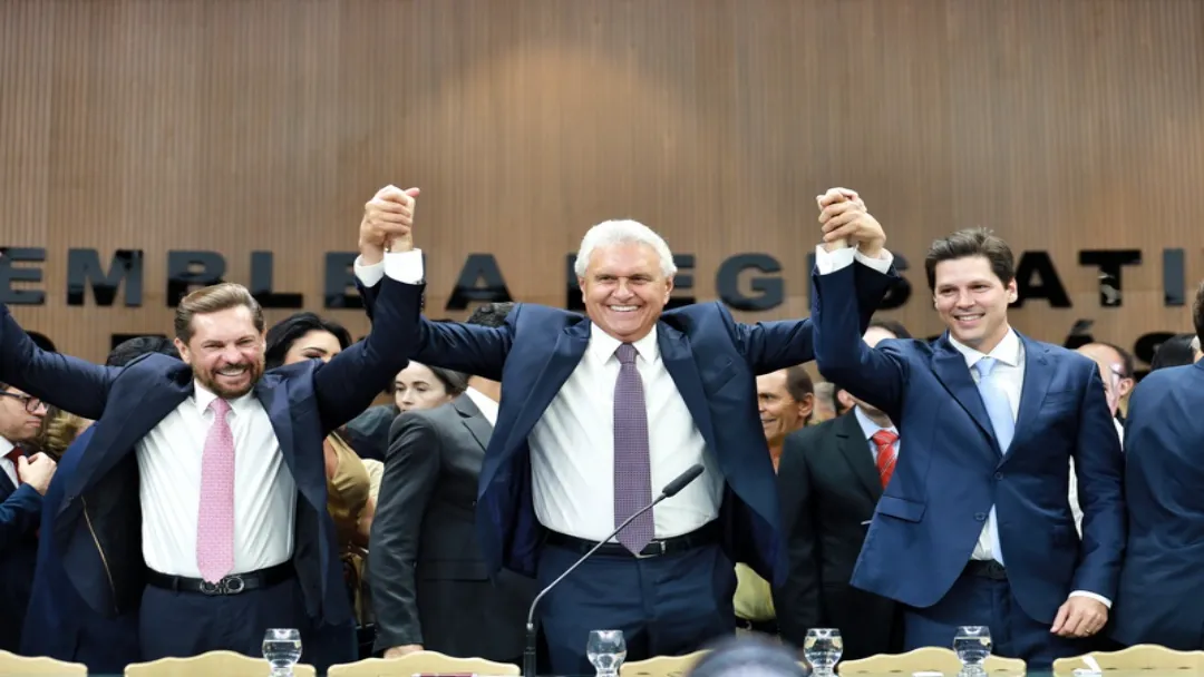Daniel Vilela toma posse como governador de Goiás
