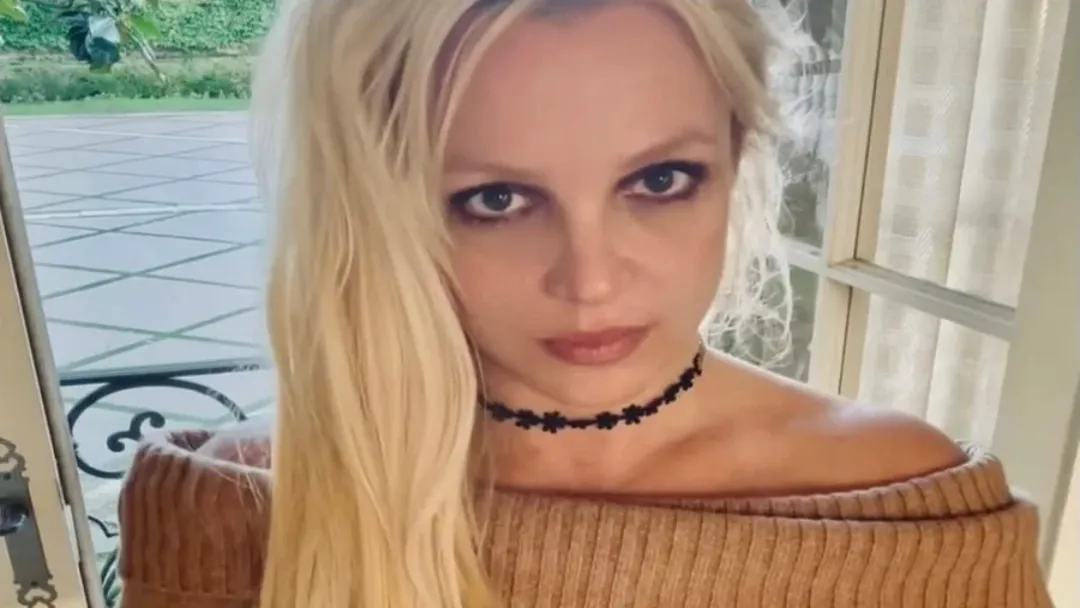 Britney Spears é presa na Califórnia sob suspeita de embriaguez ao volante