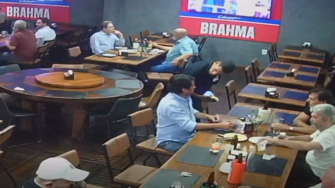 Garçom é agredido por cliente em Cuiabá após divergência sobre pagamento via Pix