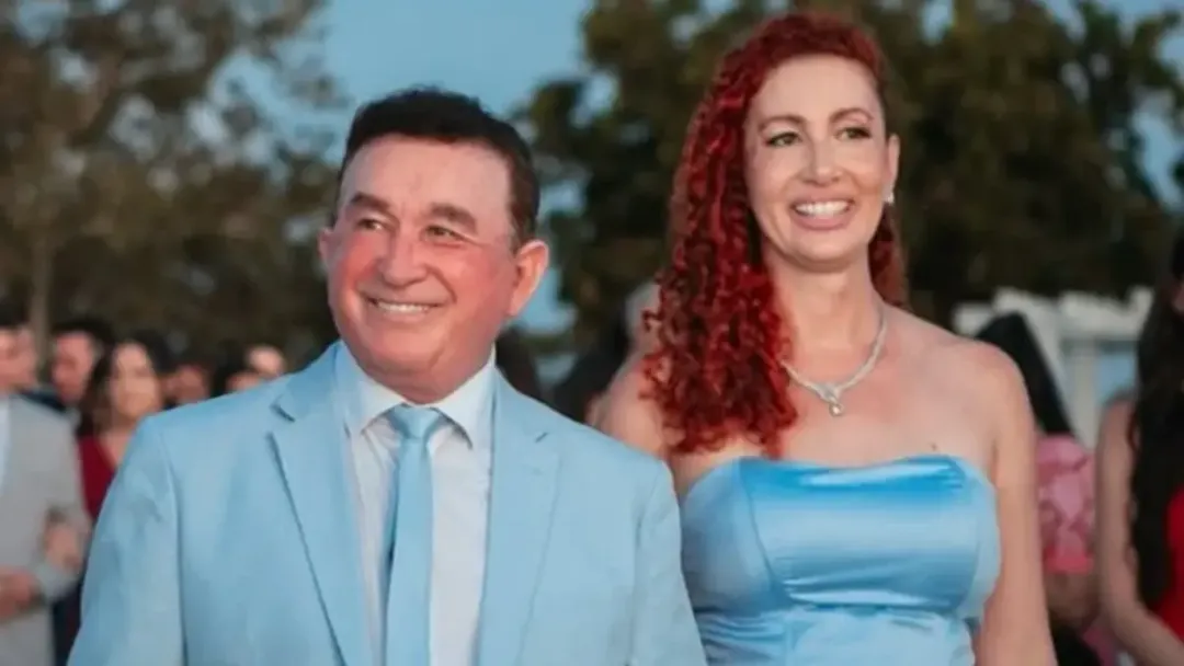Morre aos 46 anos Lorena Batista, filha do cantor Amado Batista, em Goiânia