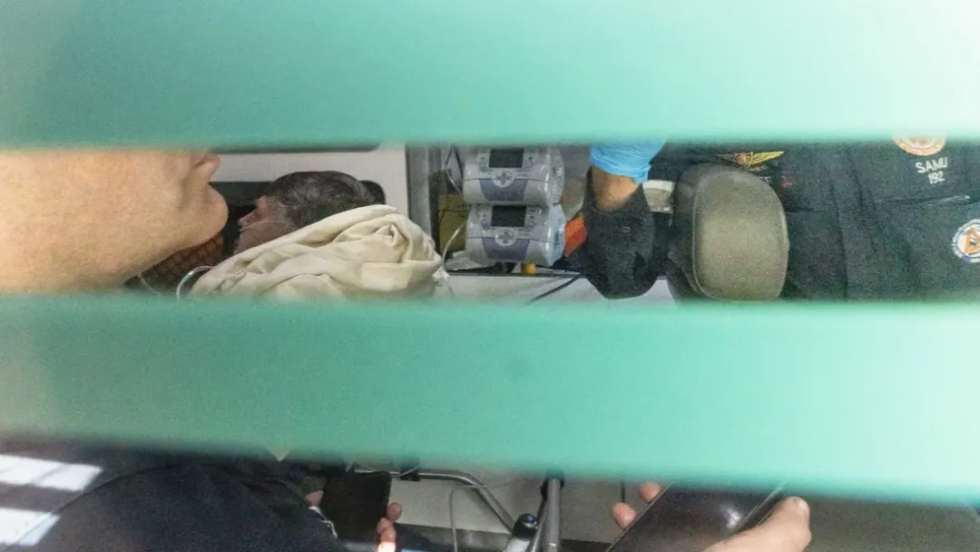 Boletim médico de Bolsonaro aponta piora renal; ex-presidente segue na UTI