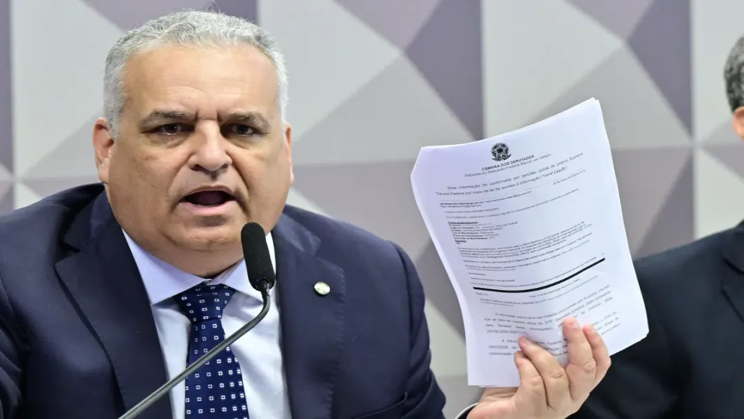 Lulinha é incluído em relatório da CPMI do INSS