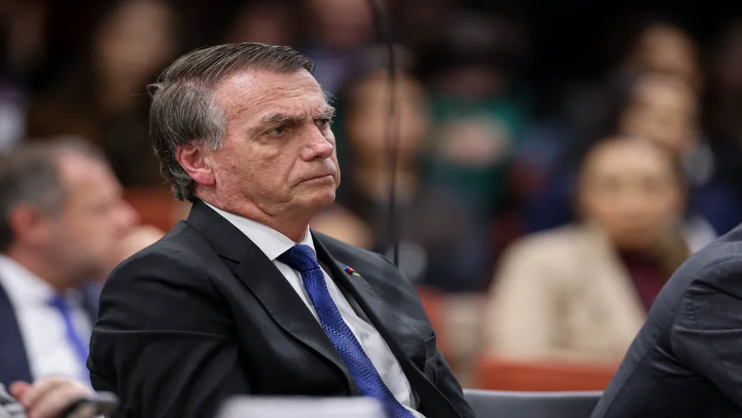 PGR apoia domiciliar para Bolsonaro; Moraes decide o caso