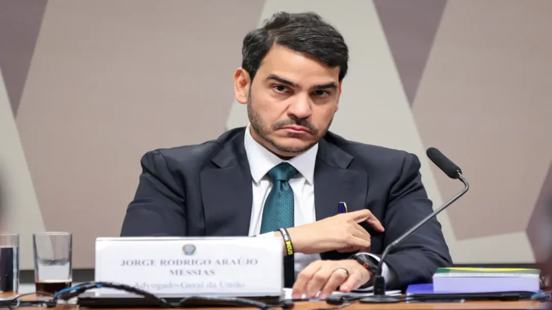 Senado rejeita indicação de Messias ao STF