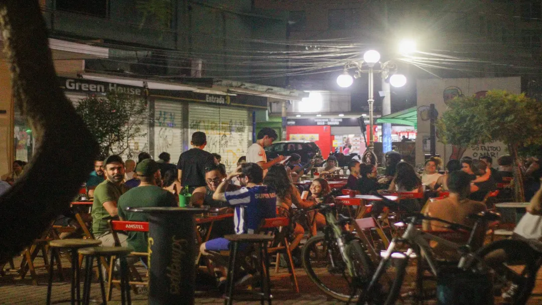 Bares e restaurantes projetam alta de até 50% no Dia das Mães em Goiânia