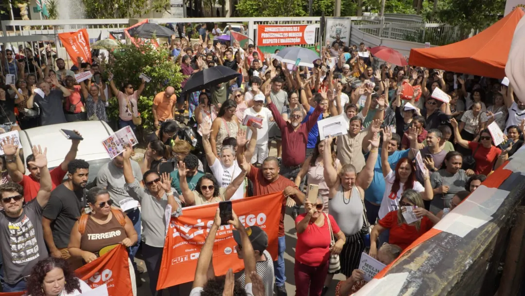 Greve da educação em Goiânia chega ao fim após acordo mediado pelo Tribunal de Justiça de Goiás.