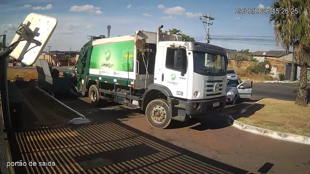 Coletores de lixo são agredidos pela segunda vez em oito dias durante trabalho em Goiânia