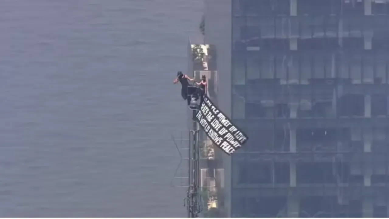 Casal é preso após escalar Empire State Building para protesto e pedido de casamento