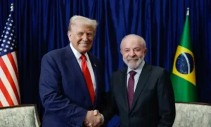 Governo Lula retoma negociação com Trump para reduzir tarifaço