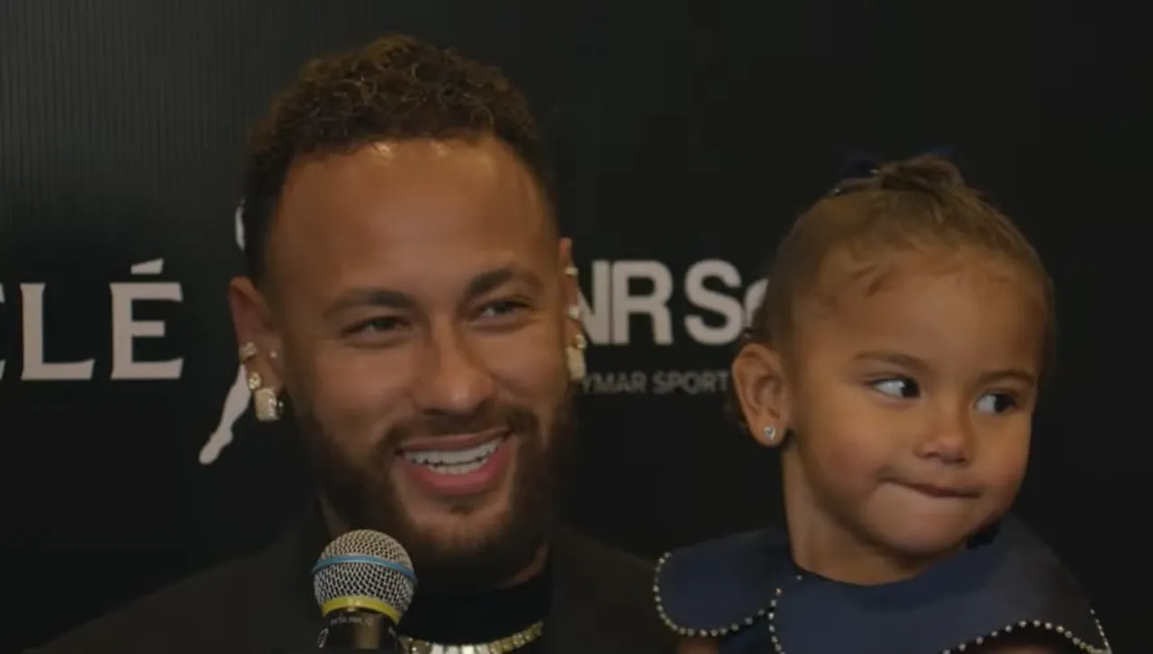Neymar critica imprensa e alerta: "Vai acabar adoecendo jogadores"