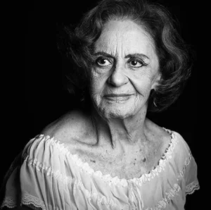 Laura Cardoso morre aos 98 anos; atriz teve mais de 80 anos de carreira
