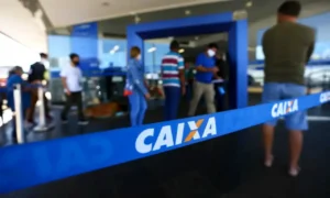 Greve da Caixa termina e agências retomam atendimento