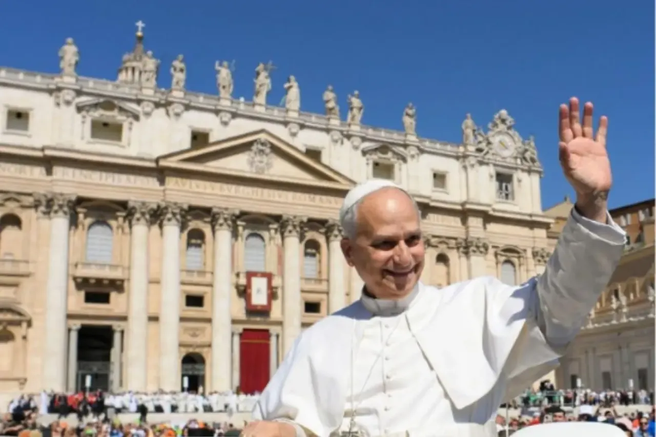 Cirurgia do papa Leão XIV é concluída com sucesso