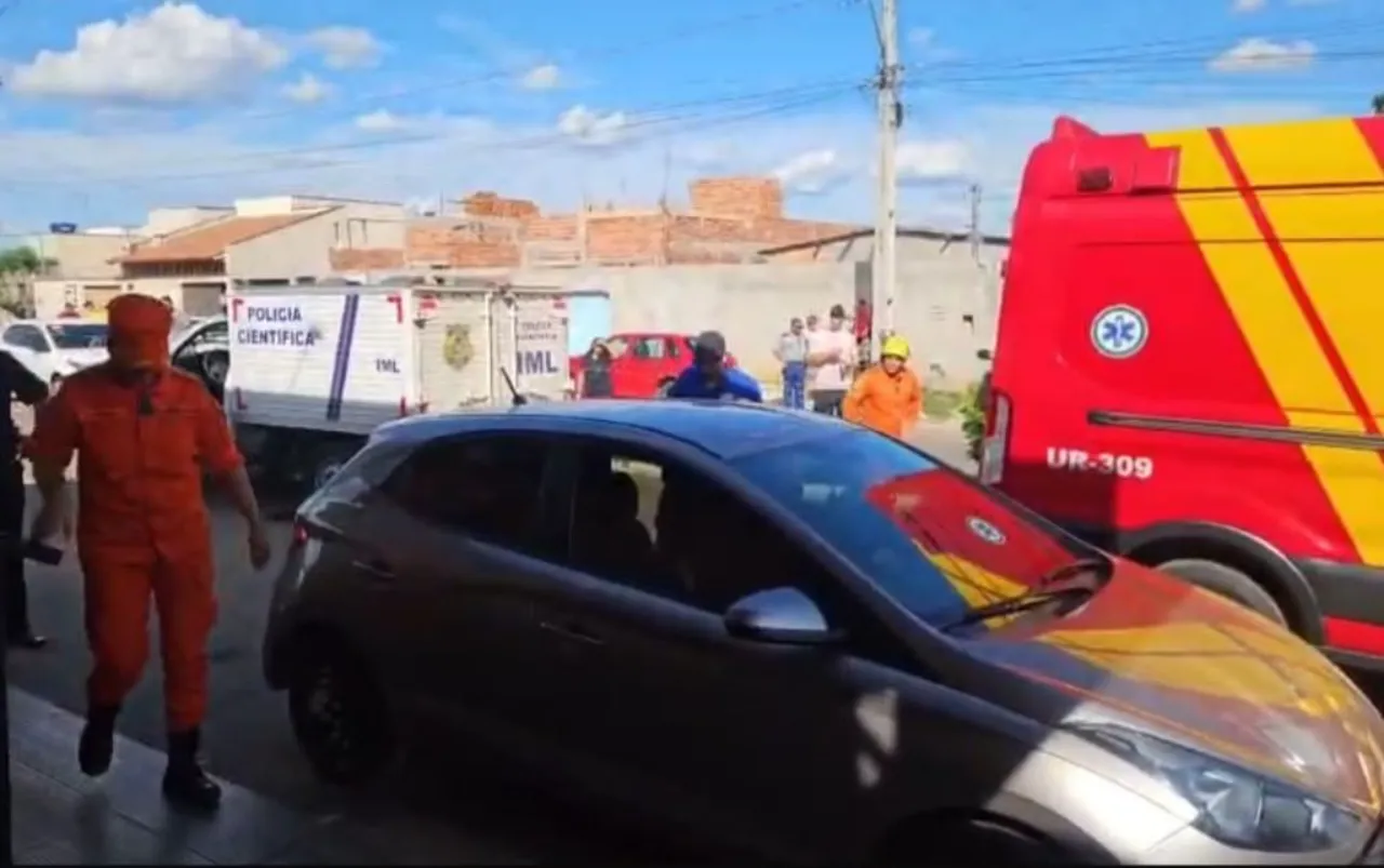 Menino de 2 anos morre após ficar em carro em Senador Canedo